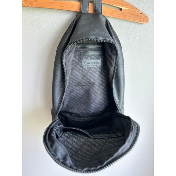 Steve Madden Womens Faux Leather Backpack Logo Strap Adjustable‎ Black One Size - Picture 5 of 6